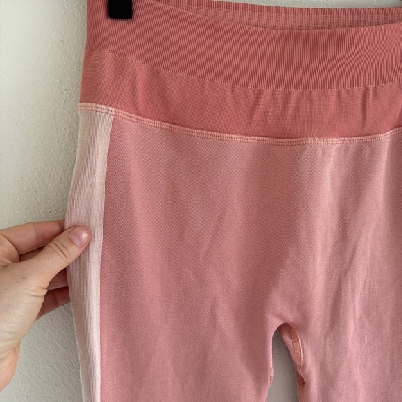 Lululemon Ebb to Train Abstract Tight 6 - Picture 3 of 12